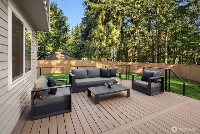 21229 NE 14th Place, Sammamish, WA 98074