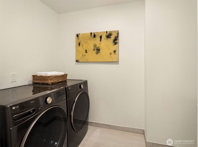 21229 NE 14th Place, Sammamish, WA 98074