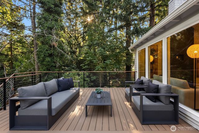 21229 NE 14th Place, Sammamish, WA 98074