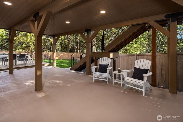 21229 NE 14th Place, Sammamish, WA 98074