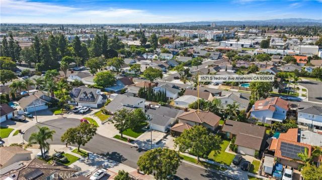 1571 W Tedmar, Anaheim, CA 92802