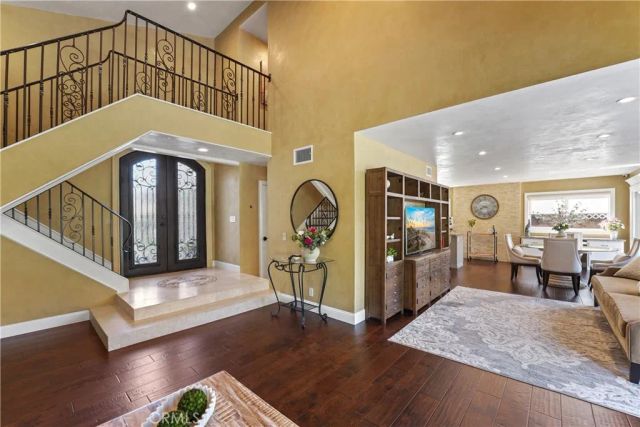 1571 W Tedmar, Anaheim, CA 92802