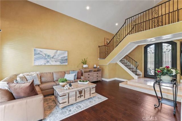1571 W Tedmar, Anaheim, CA 92802