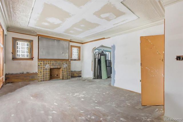 2952 Elmhurst Street, Detroit, MI 48206