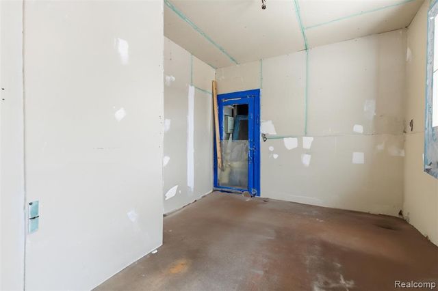 2952 Elmhurst Street, Detroit, MI 48206