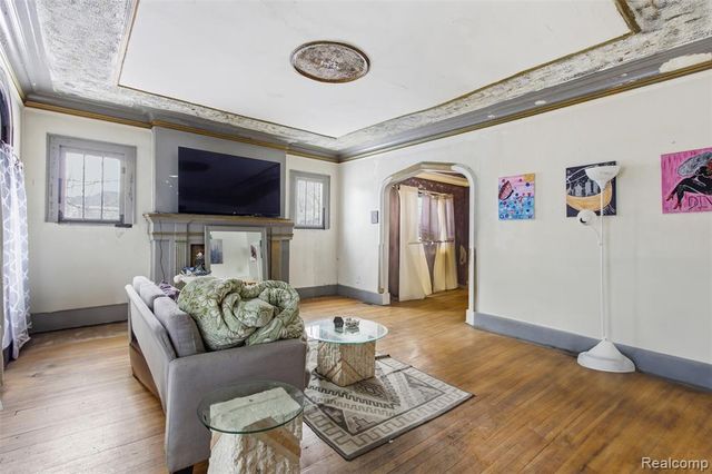 2952 Elmhurst Street, Detroit, MI 48206