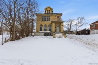 2952 Elmhurst Street, Detroit, MI 48206