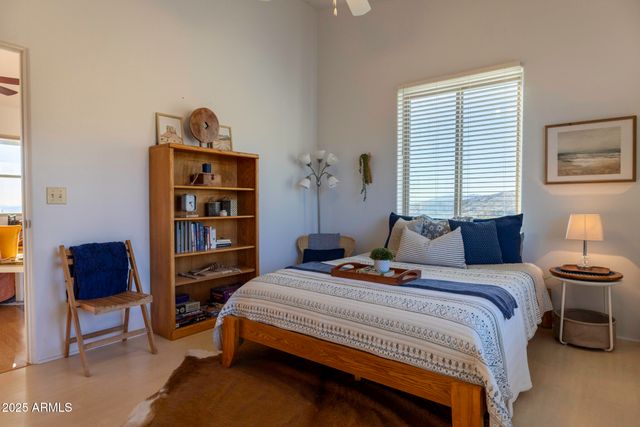 5975 W AURORA HILLS Road, Morristown, AZ 85342