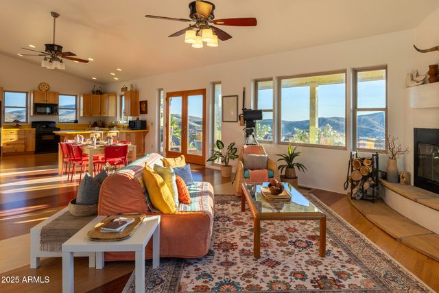 5975 W AURORA HILLS Road, Morristown, AZ 85342