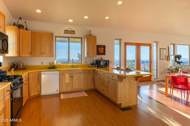 5975 W AURORA HILLS Road, Morristown, AZ 85342