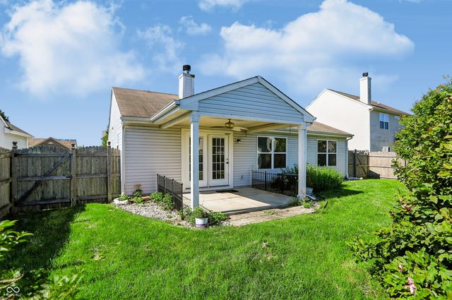 3442 Enclave Lane, Greenwood, IN 46143