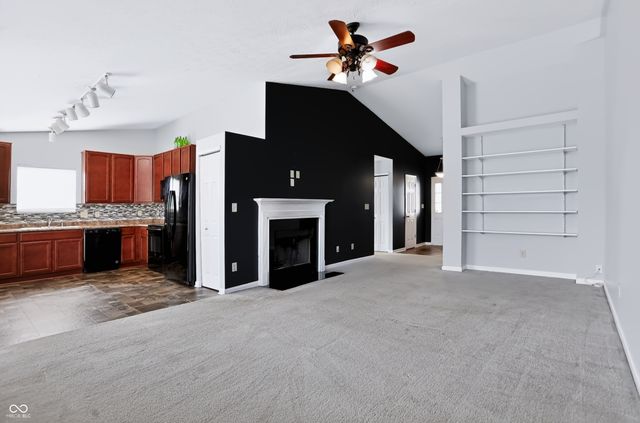 3442 Enclave Lane, Greenwood, IN 46143