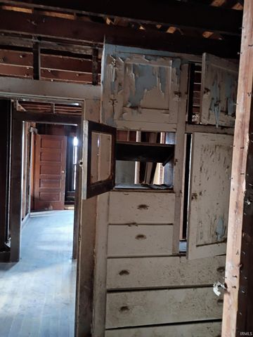 416 E Creighton Avenue, Fort Wayne, IN 46803