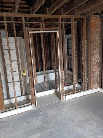 416 E Creighton Avenue, Fort Wayne, IN 46803