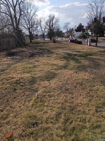 416 E Creighton Avenue, Fort Wayne, IN 46803