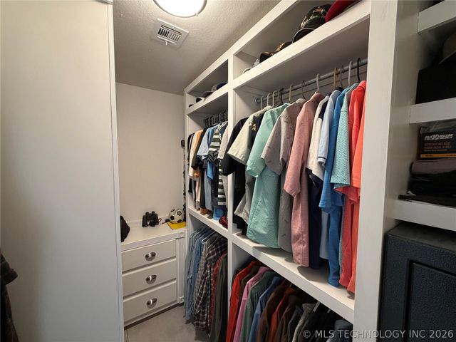 60 N Timberlane Cove Road, Cleveland, OK 74020