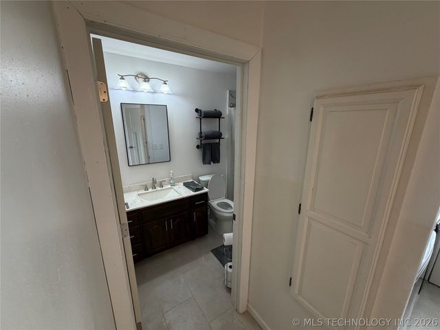 60 N Timberlane Cove Road, Cleveland, OK 74020