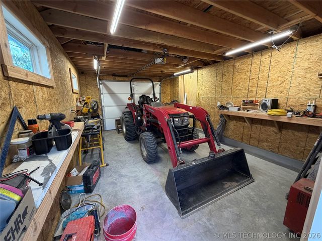 60 N Timberlane Cove Road, Cleveland, OK 74020