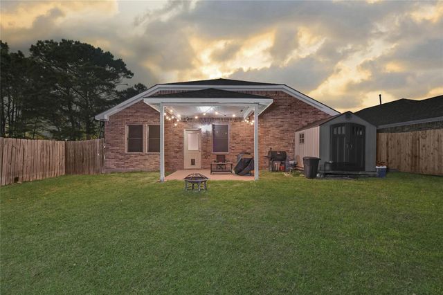 21300 Heritage Forest Lane, Porter, TX 77365