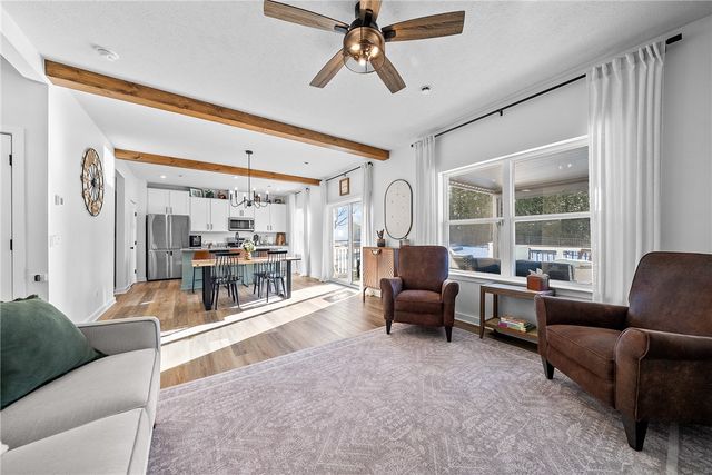 125 Hidden Springs Dr, Connoquenessing Boro, PA 16053