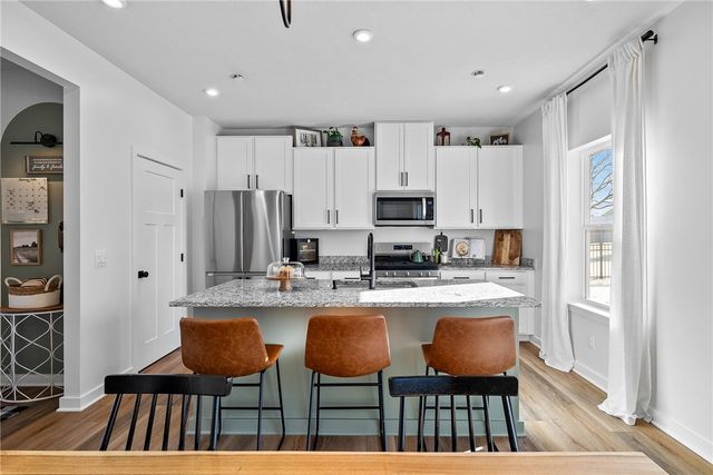 125 Hidden Springs Dr, Connoquenessing Boro, PA 16053