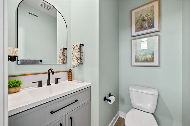 125 Hidden Springs Dr, Connoquenessing Boro, PA 16053