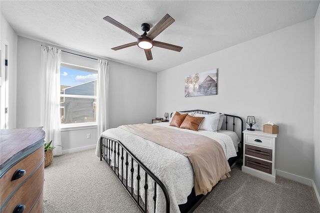 125 Hidden Springs Dr, Connoquenessing Boro, PA 16053