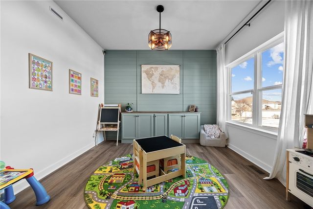 125 Hidden Springs Dr, Connoquenessing Boro, PA 16053