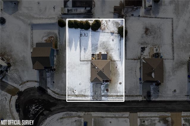 125 Hidden Springs Dr, Connoquenessing Boro, PA 16053