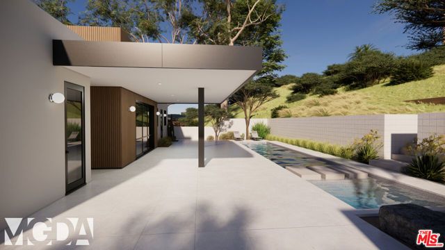 2100 Avon Street, Los Angeles, CA 90026