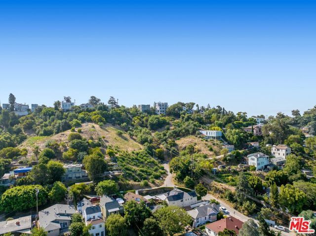 2100 Avon Street, Los Angeles, CA 90026