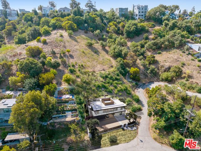 2100 Avon Street, Los Angeles, CA 90026