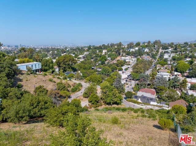 2100 Avon Street, Los Angeles, CA 90026