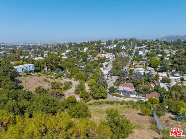 2100 Avon Street, Los Angeles, CA 90026