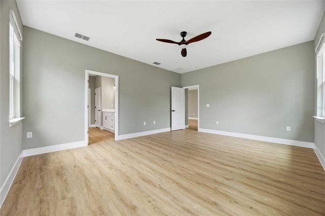 2112 RIVER HAWK LOOP, Winter Haven, FL 33880