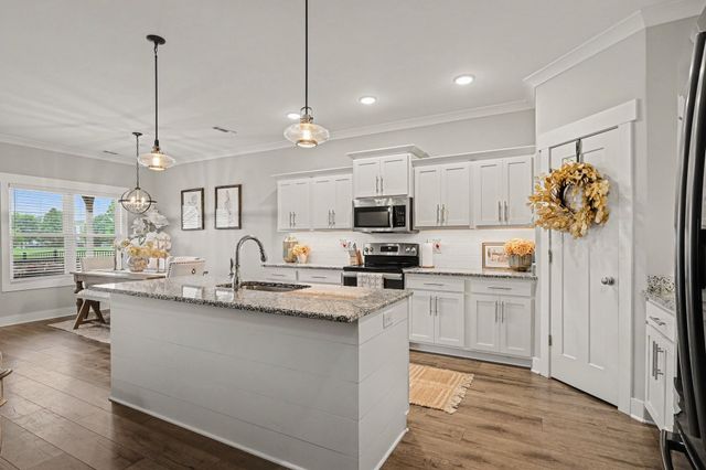 336 Rockcastle Dr, Murfreesboro, TN 37128