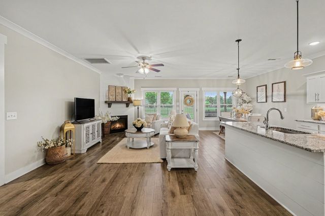 336 Rockcastle Dr, Murfreesboro, TN 37128