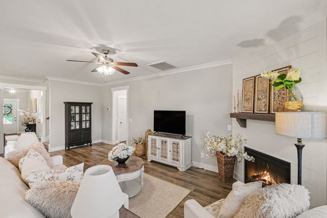 336 Rockcastle Dr, Murfreesboro, TN 37128