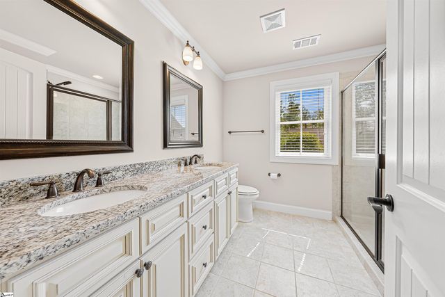 330 Belle Oaks Drive, Simpsonville, SC 29680