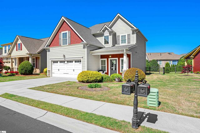 330 Belle Oaks Drive, Simpsonville, SC 29680