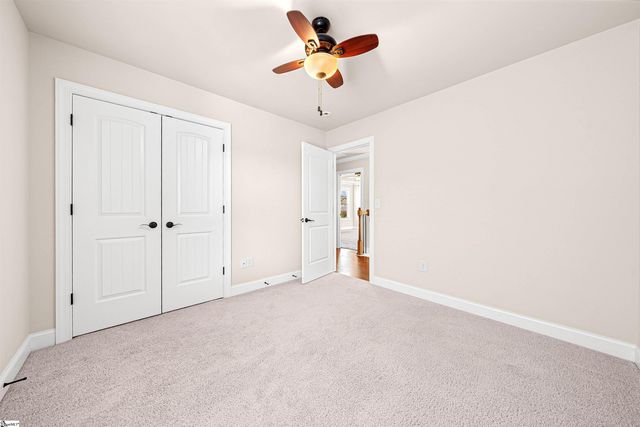 330 Belle Oaks Drive, Simpsonville, SC 29680
