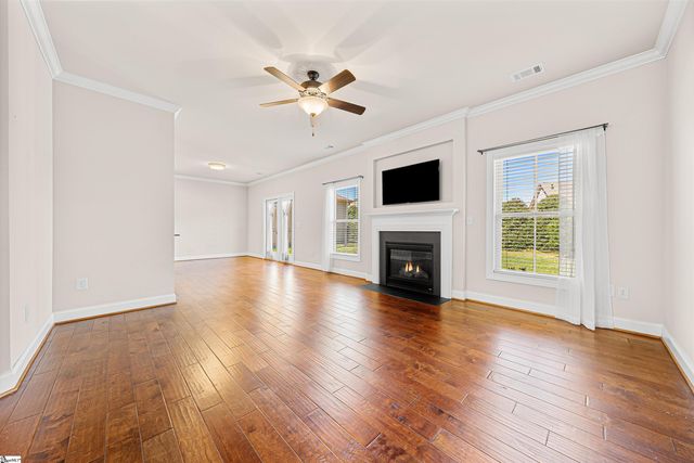 330 Belle Oaks Drive, Simpsonville, SC 29680