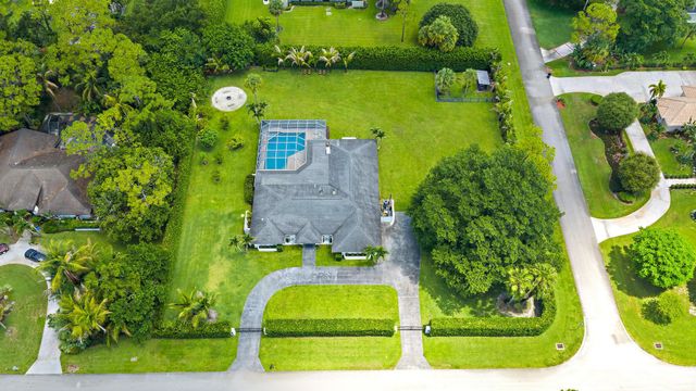 14039 Greentree Trail, Wellington, FL 33414