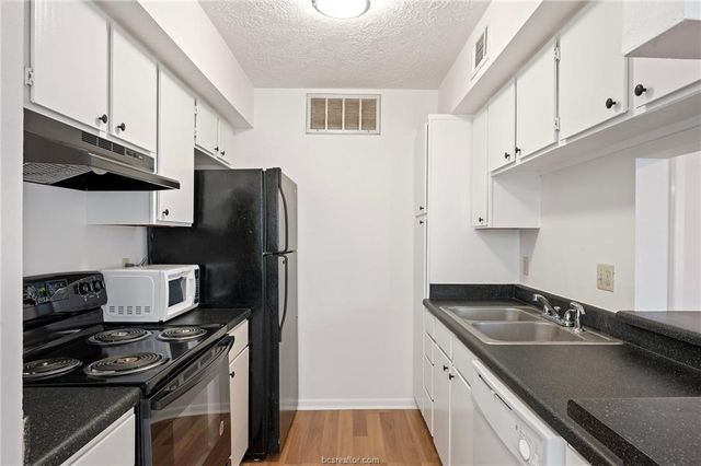 4441 Old College Road 8206, Bryan, TX 77801