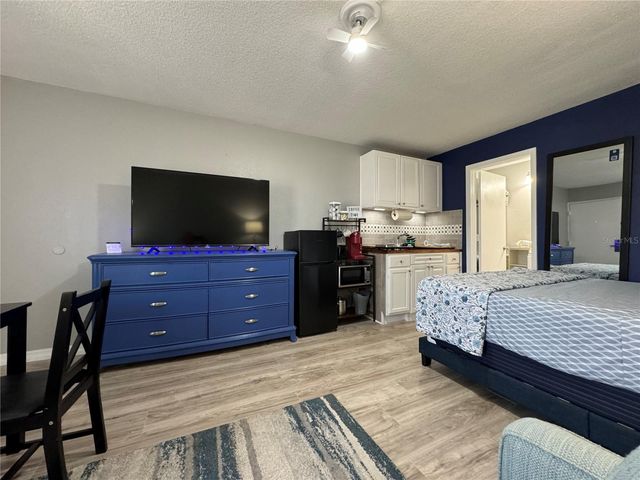 7150 N TAMIAMI TRAIL S-623, Sarasota, FL 34243