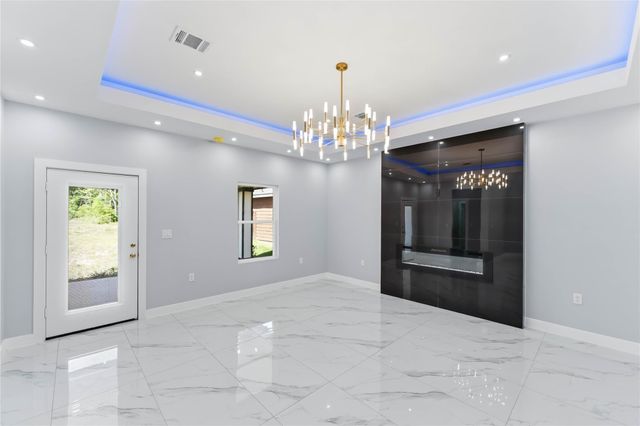 201 Road 51022, Cleveland, TX 77327