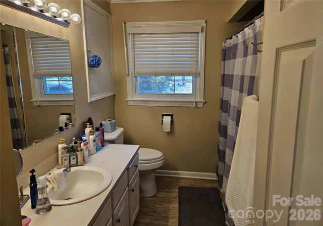 4114 Kendell Place, Hudson, NC 28638
