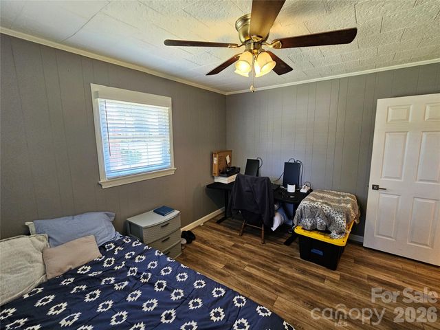4114 Kendell Place, Hudson, NC 28638
