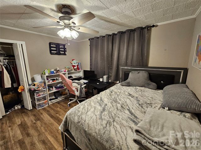4114 Kendell Place, Hudson, NC 28638