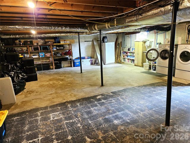 4114 Kendell Place, Hudson, NC 28638